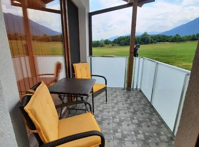 Mountain Near Bansko Villa *